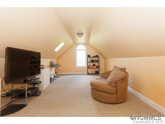 269 Holcombe Cove - Photo 12