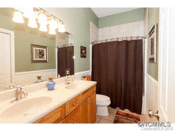 269 Holcombe Cove - Photo 16