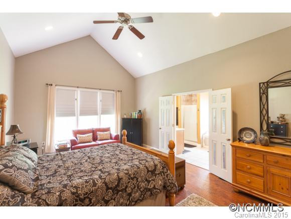 269 Holcombe Cove - Photo 9