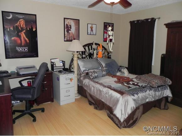 308 Woodfield Dr - Photo 12