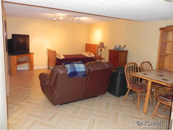 308 Woodfield Dr - Photo 18