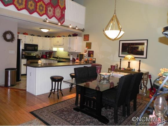 308 Woodfield Dr - Photo 5