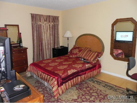 308 Woodfield Dr - Photo 10