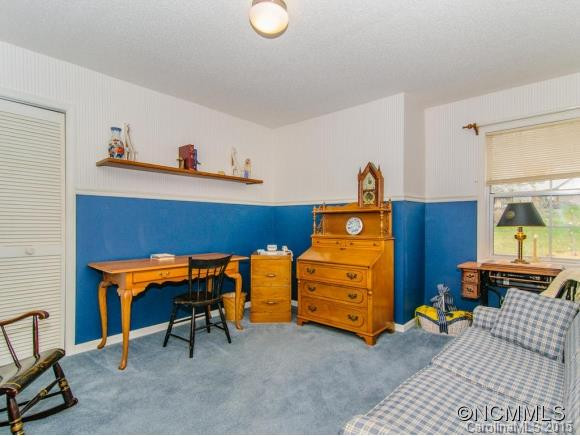543 Hunters Glen Lane - Photo 16