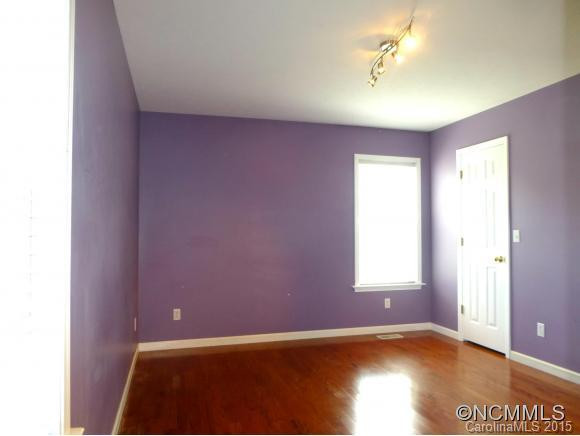 323 Olivette Road - Photo 9