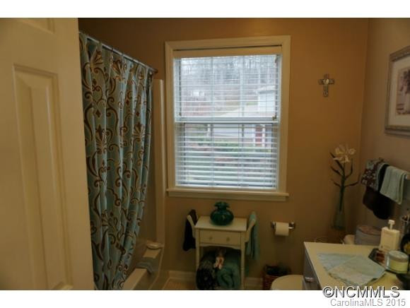 90 Lakeview Court - Photo 12