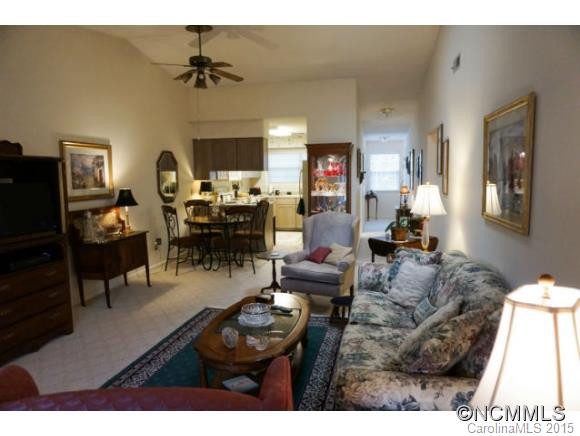 90 Lakeview Court - Photo 6