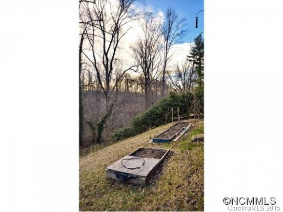 297 Fairfax Avenue - Photo 14