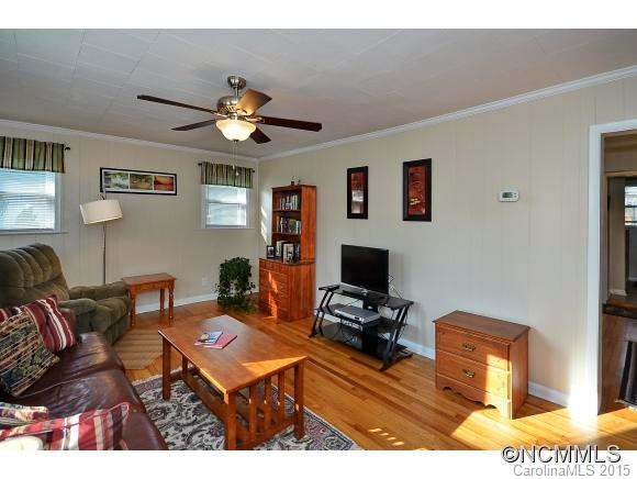 22 Bedford Lane - Photo 3