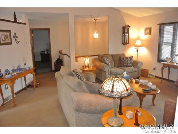 15 Maybury Court - Photo 3