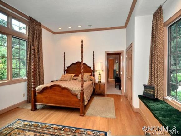 227 MAPLE HILL DRIVE - Photo 13