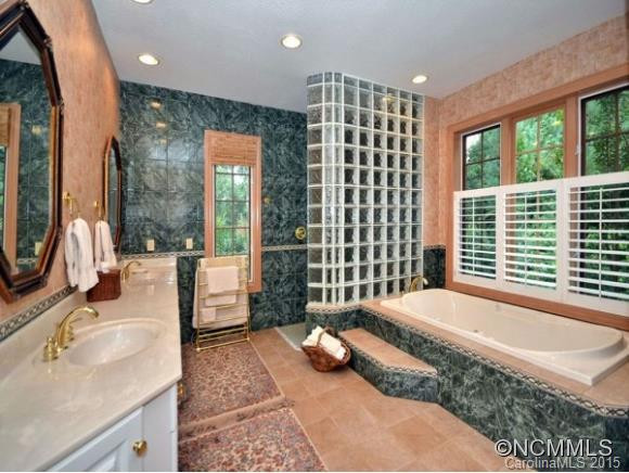 227 MAPLE HILL DRIVE - Photo 14