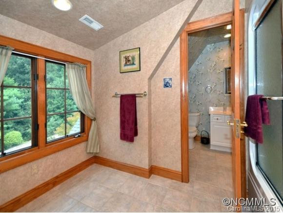 227 MAPLE HILL DRIVE - Photo 20