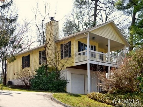 121 OAK TERRACE