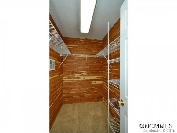 121 OAK TERRACE - Photo 11