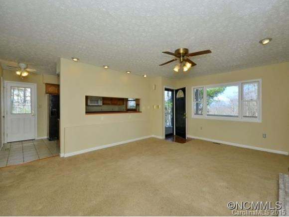 121 OAK TERRACE - Photo 4