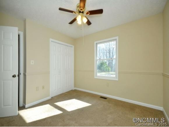 121 OAK TERRACE - Photo 6