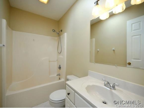 121 OAK TERRACE - Photo 7