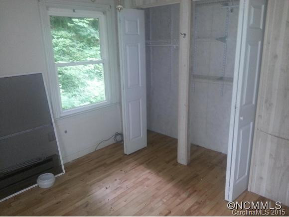 877 Red Maple - Photo 3