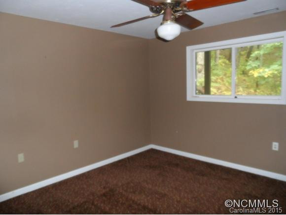 127 Locust Court - Photo 6