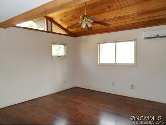127 Locust Court - Photo 8
