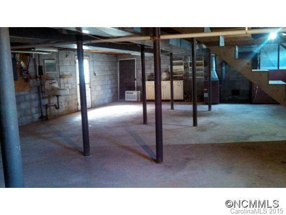 4581 US Hwy 19 - Photo 15