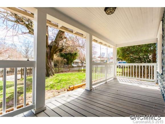 606 Brookshire Street - Photo 4