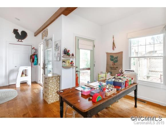 35 Ballard Road - Photo 5
