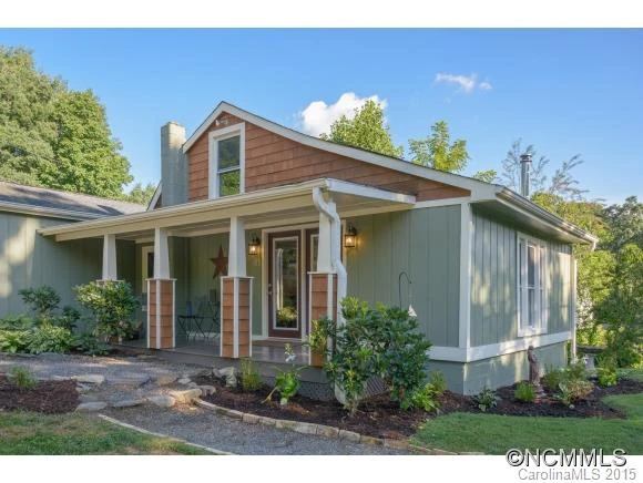 411 Hiawassee Avenue