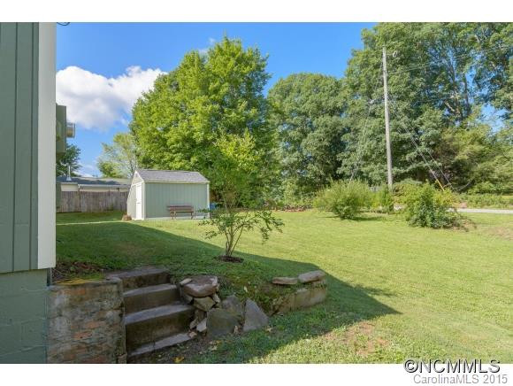 411 Hiawassee Avenue - Photo 17