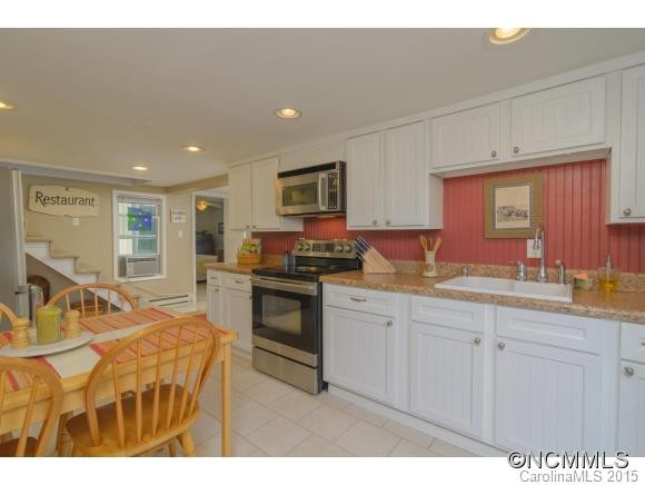 411 Hiawassee Avenue - Photo 6