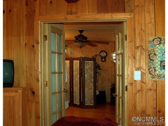 276 Wolf Ridge Road - Photo 13