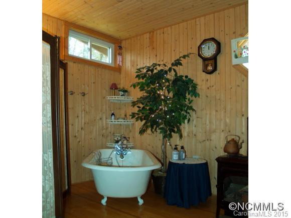 276 Wolf Ridge Road - Photo 14