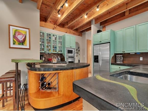 56 WOODLAND RD - Photo 9
