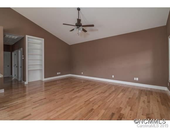 11 Bowen Road - Photo 12