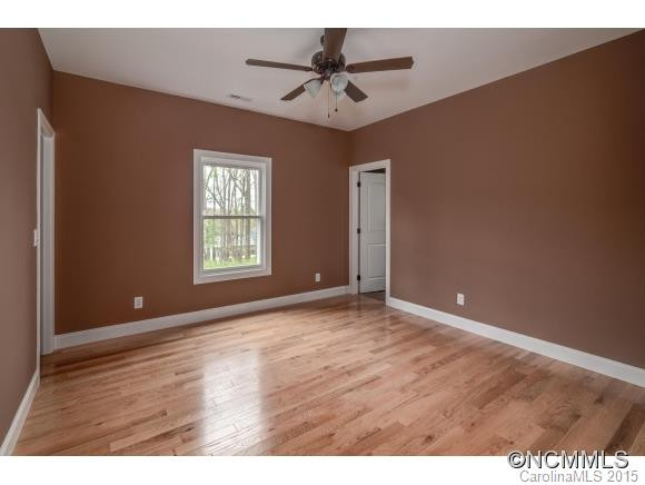 11 Bowen Road - Photo 18
