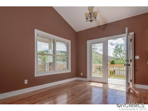 11 Bowen Road - Photo 9