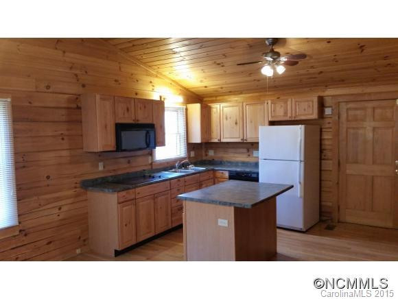 1044 Bee Tree Rd - Photo 4