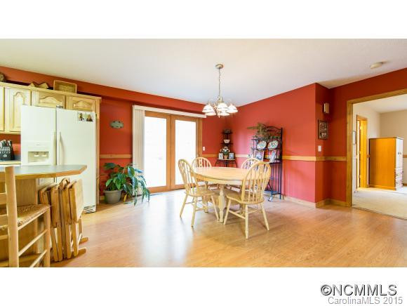 220 Acorn Lane - Photo 5