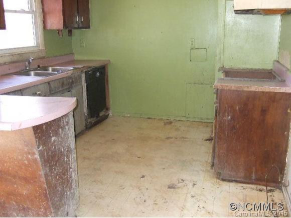 130 Homestead Rd - Photo 2