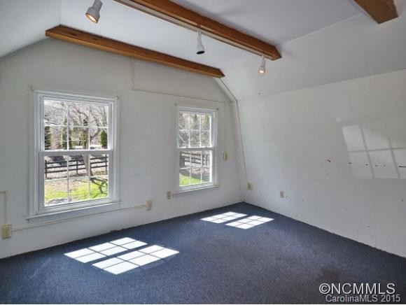 1104 Oxner Cove Road - Photo 14