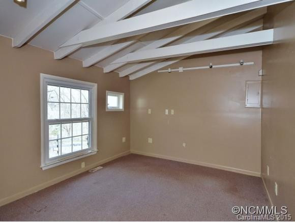 1104 Oxner Cove Road - Photo 10