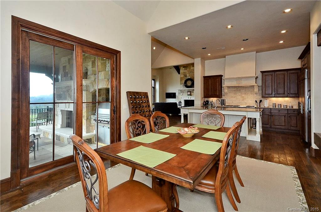 572 Walnut Valley Parkway - Photo 11