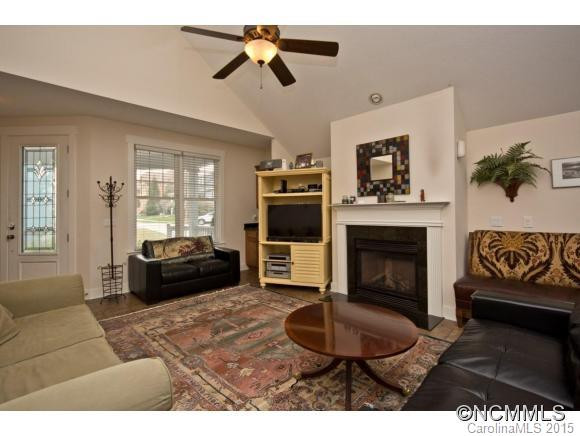 13 Craftsman Circle - Photo 2