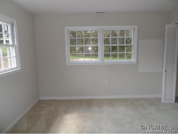 254 Wildwood Terrace - Photo 3