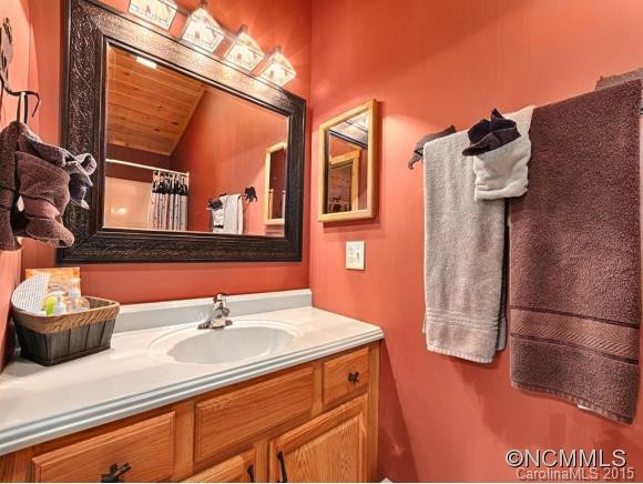 302 BRIDLE DRIVE - Photo 9