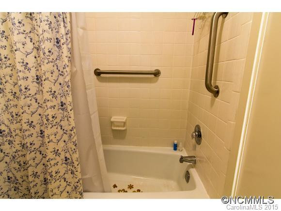 111 Shepard Square #603 - Photo 8