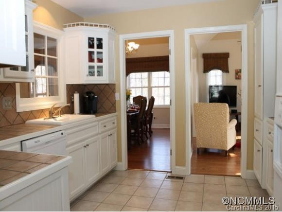 177 MANDY LANE - Photo 4