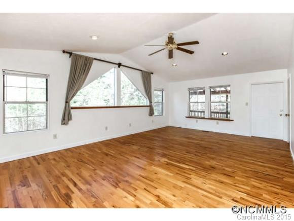 16 Burgie Lane - Photo 3
