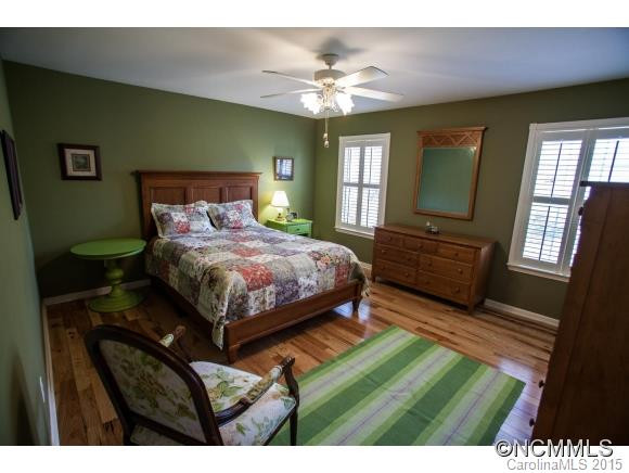 2760 Leucothae Way - Photo 18
